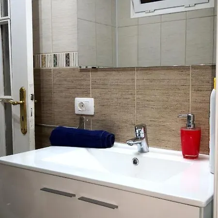 Eldorado Patricia Studio Apartmán *